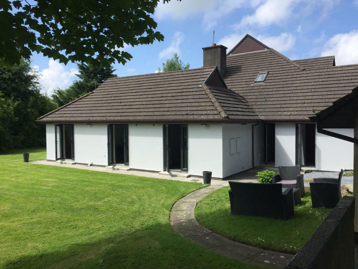 Tudor Lodge Guest Accommodation Bunratty Exterior foto