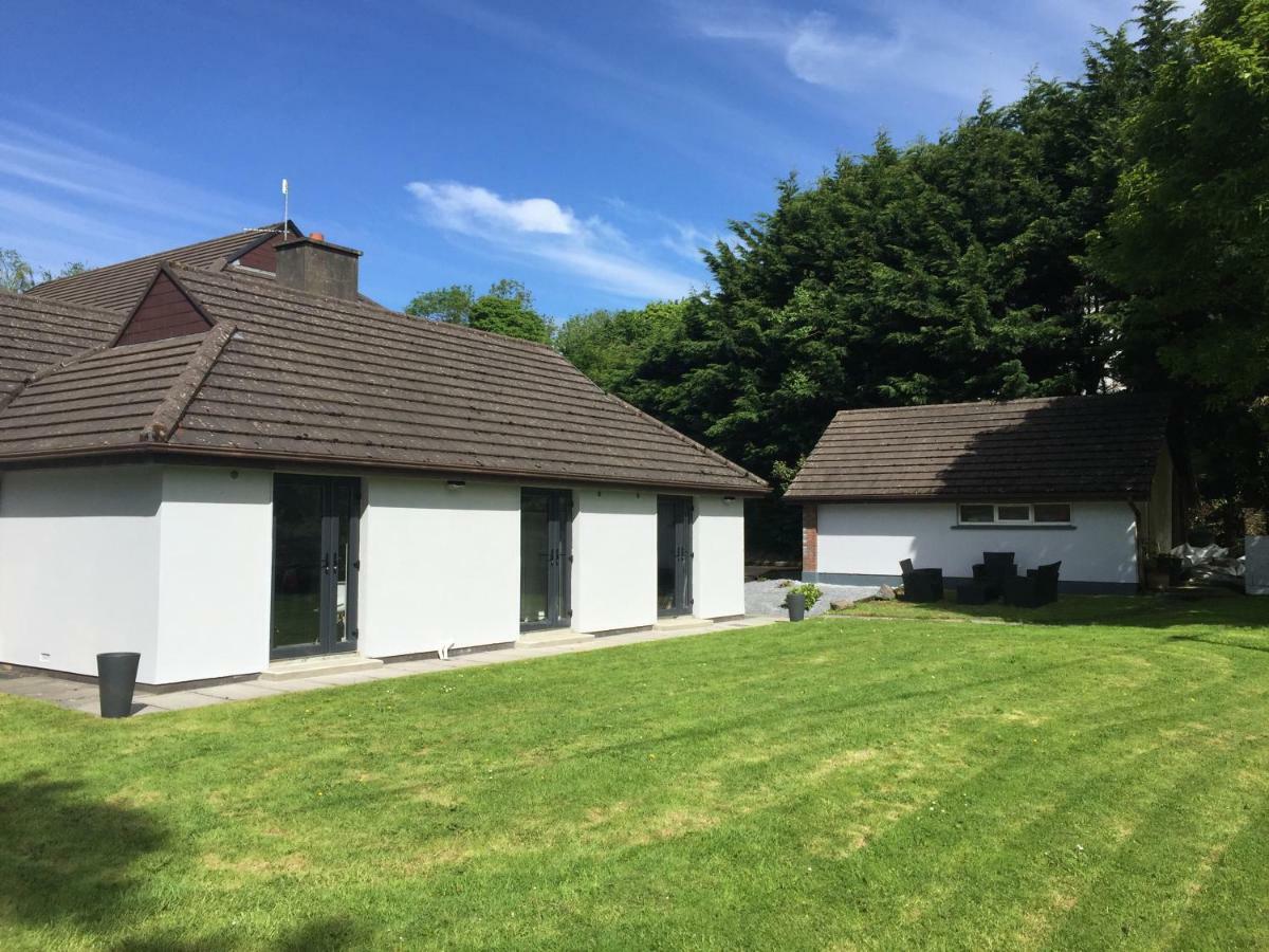 Tudor Lodge Guest Accommodation Bunratty Exterior foto